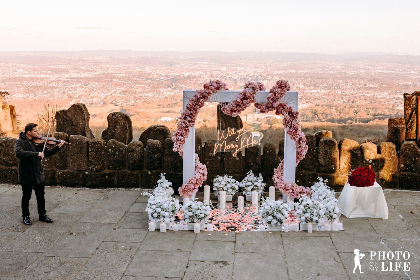 Temple of Love proposal at Niederwaldtempel – live violinist serenade at sunset